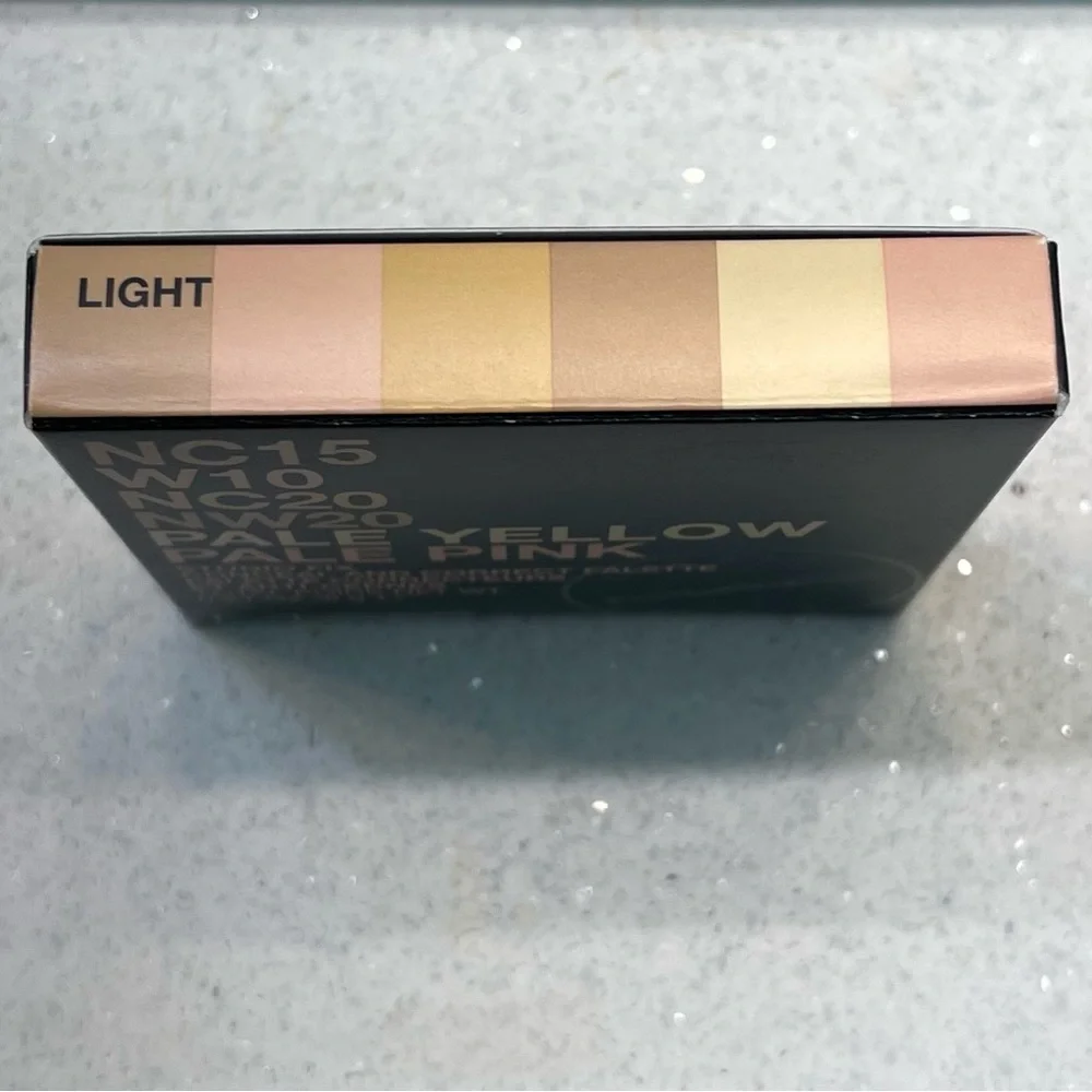 MAC ~ ‘LIGHT’ ~ Studio Fix Conceal & Correct Palette ~ Full Size 6 g ~ NIB - Picture 12 of 16